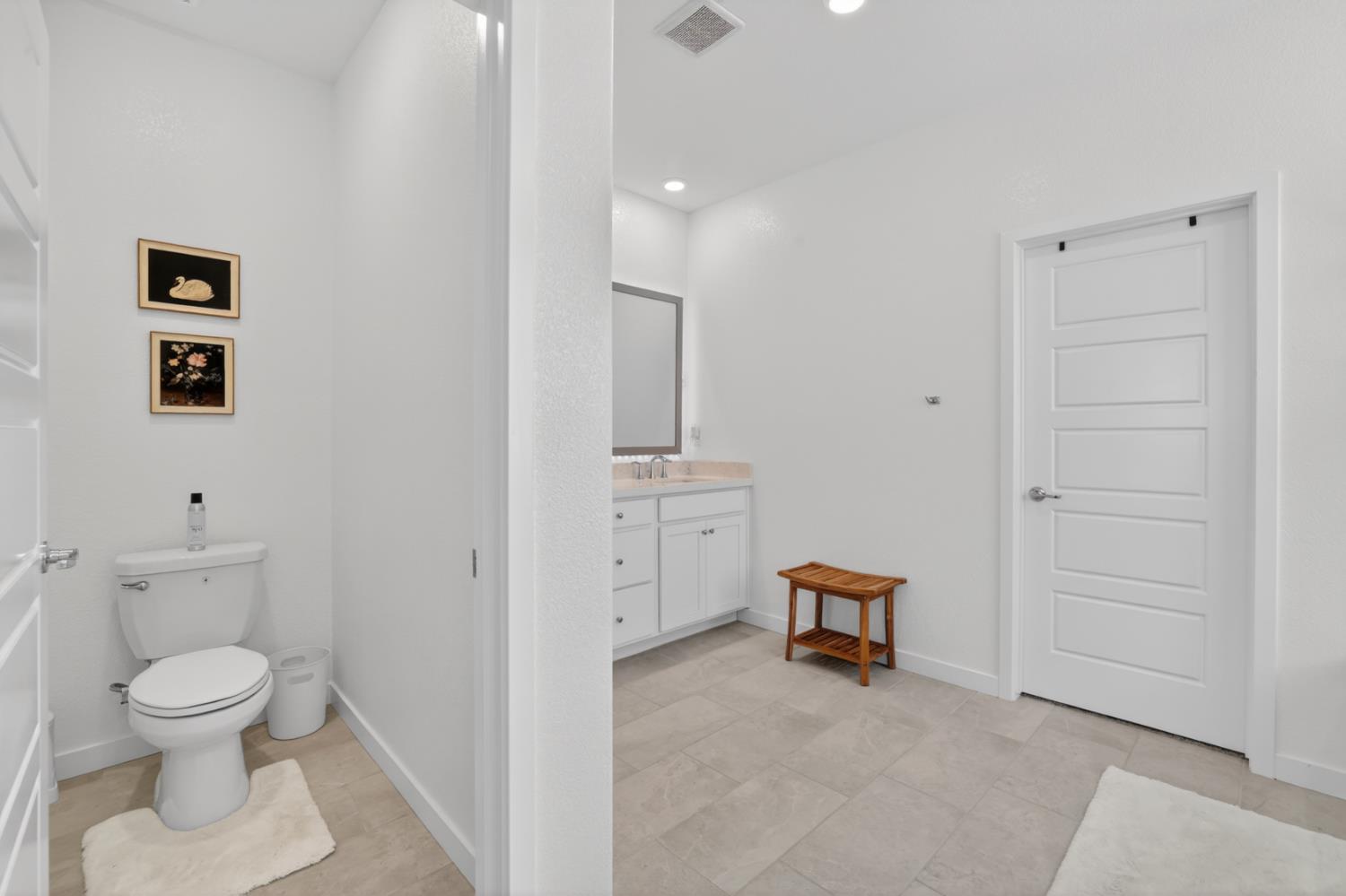 5353 Lopez Lake Way