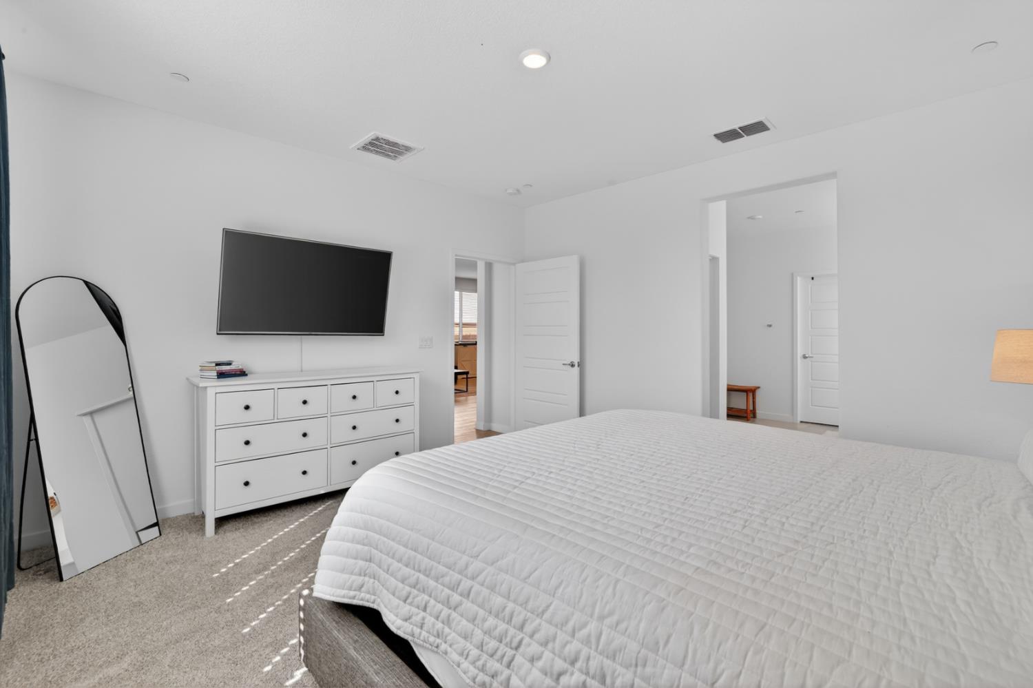 5353 Lopez Lake Way