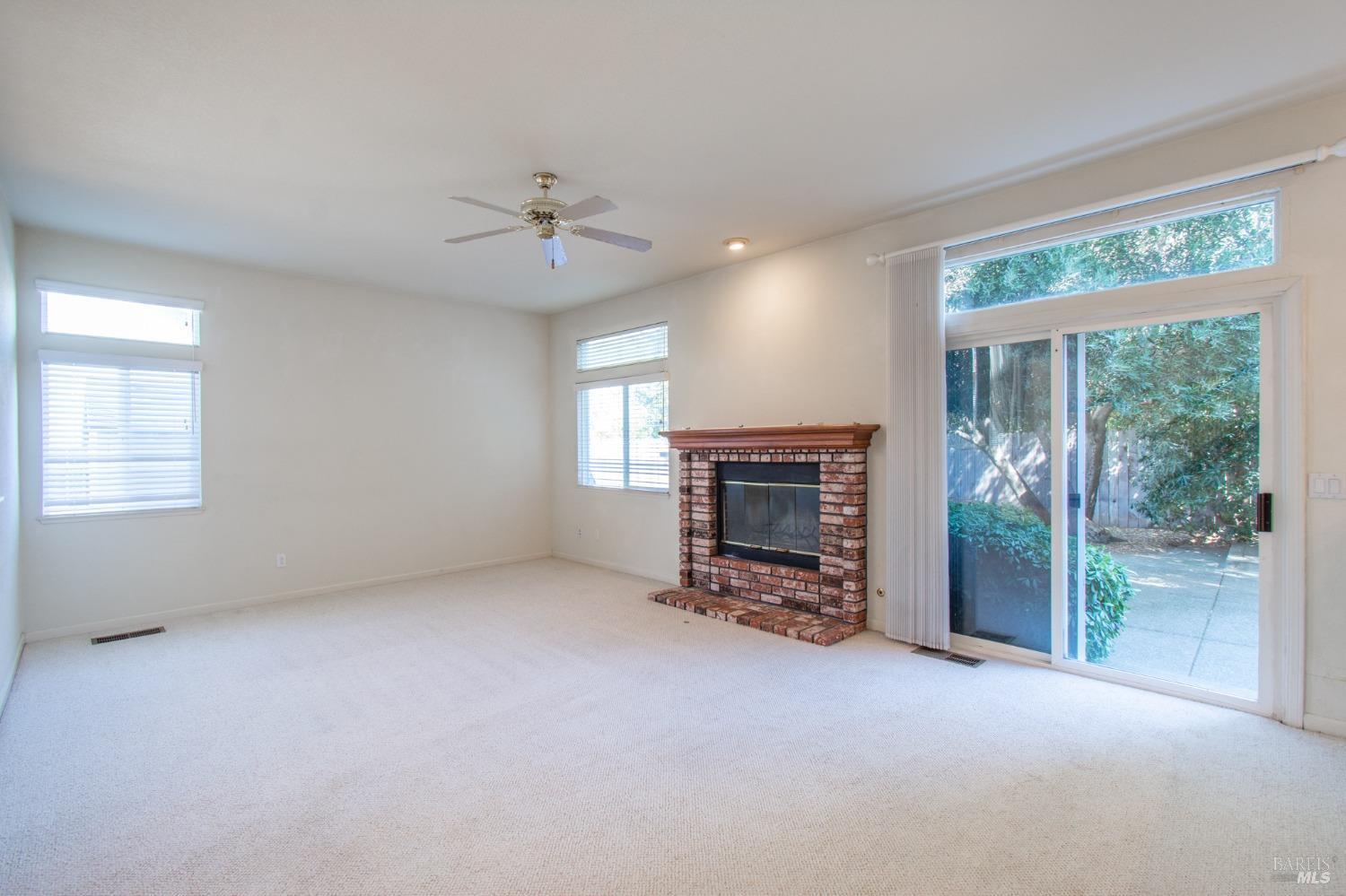 1213 Black Oak Court