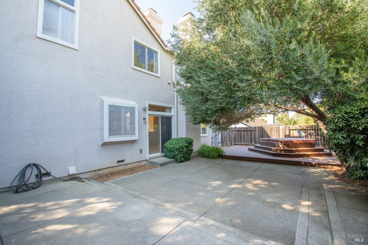 1213 Black Oak Court