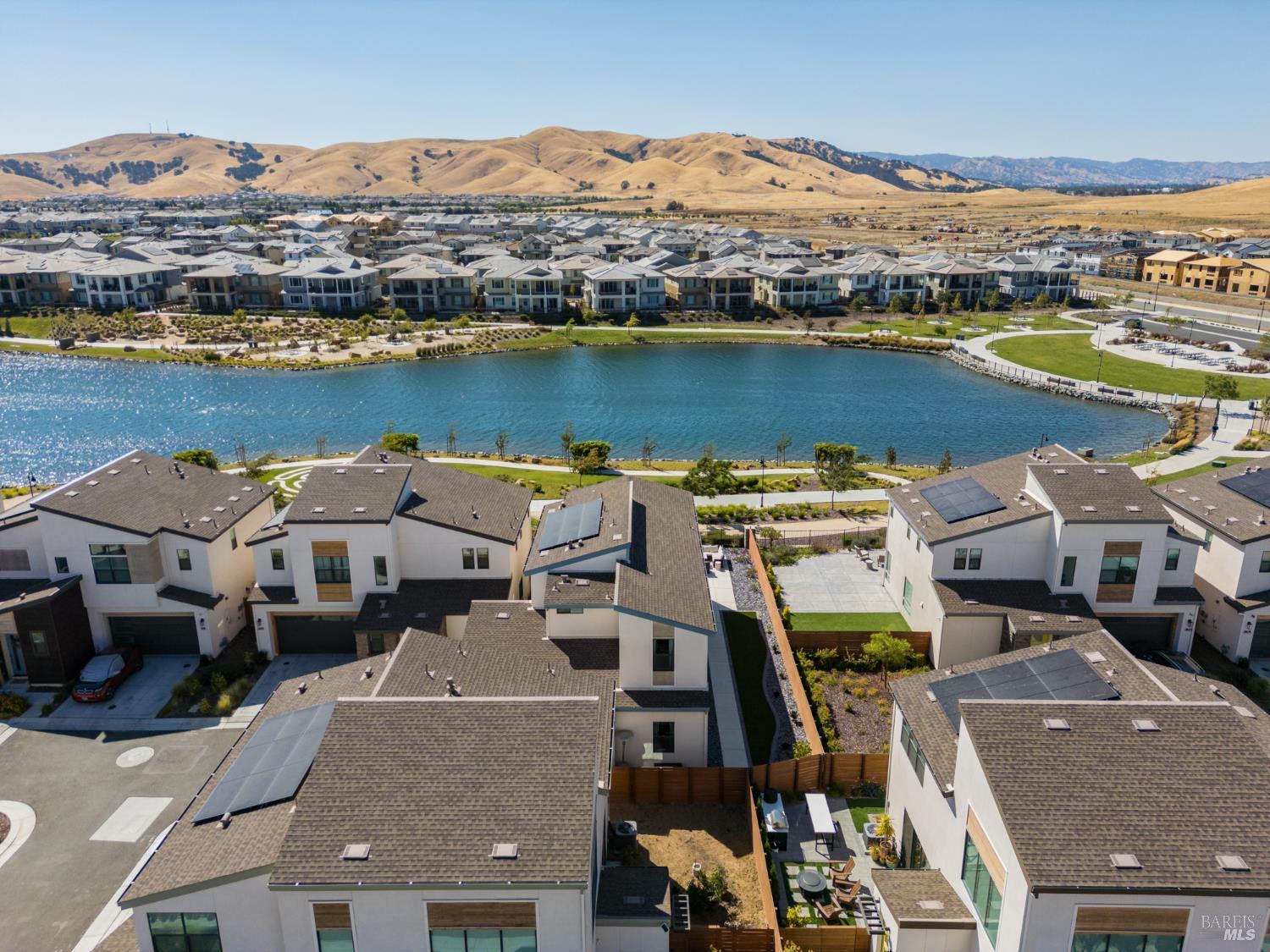 2415 Waterside Drive