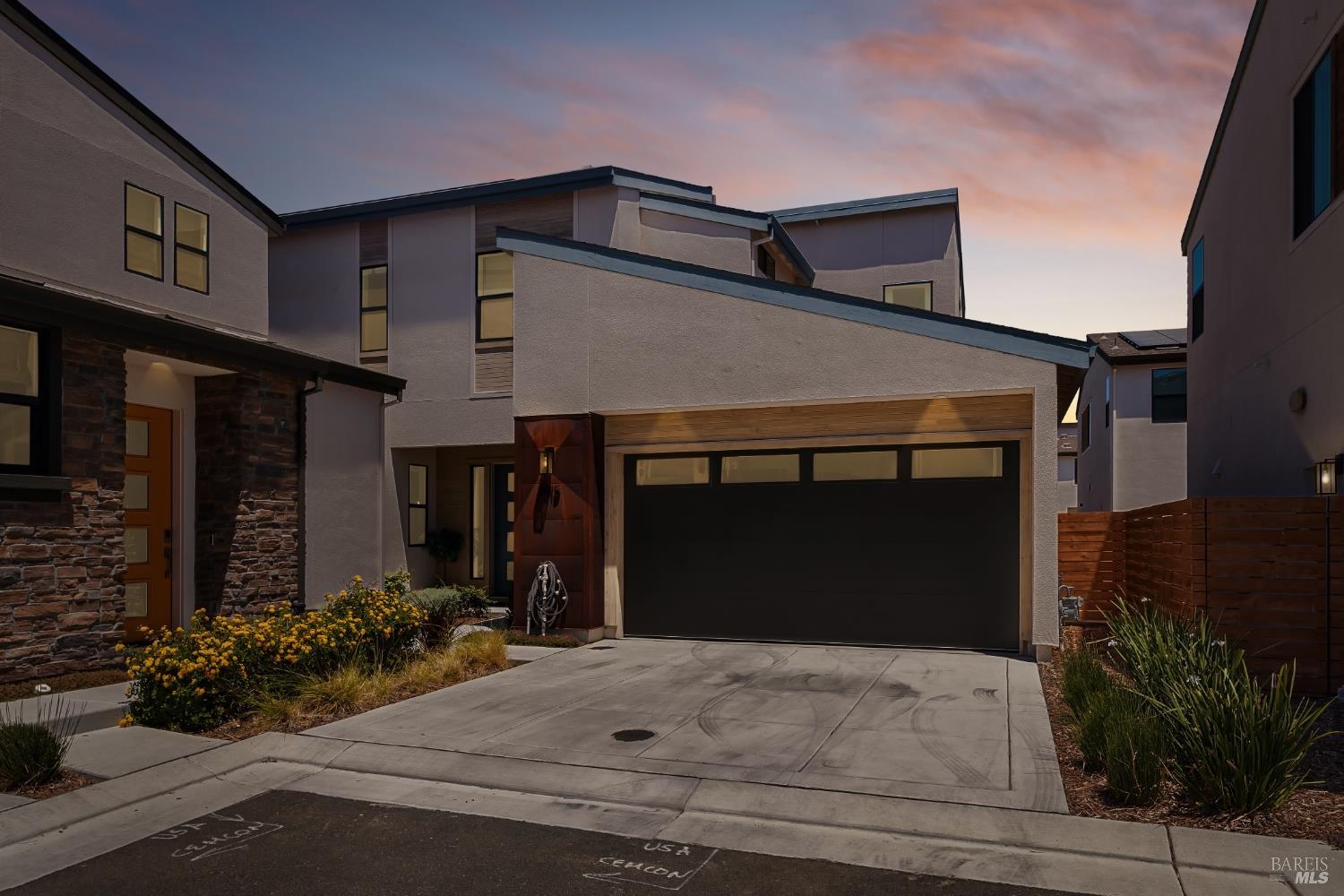 2415 Waterside Drive