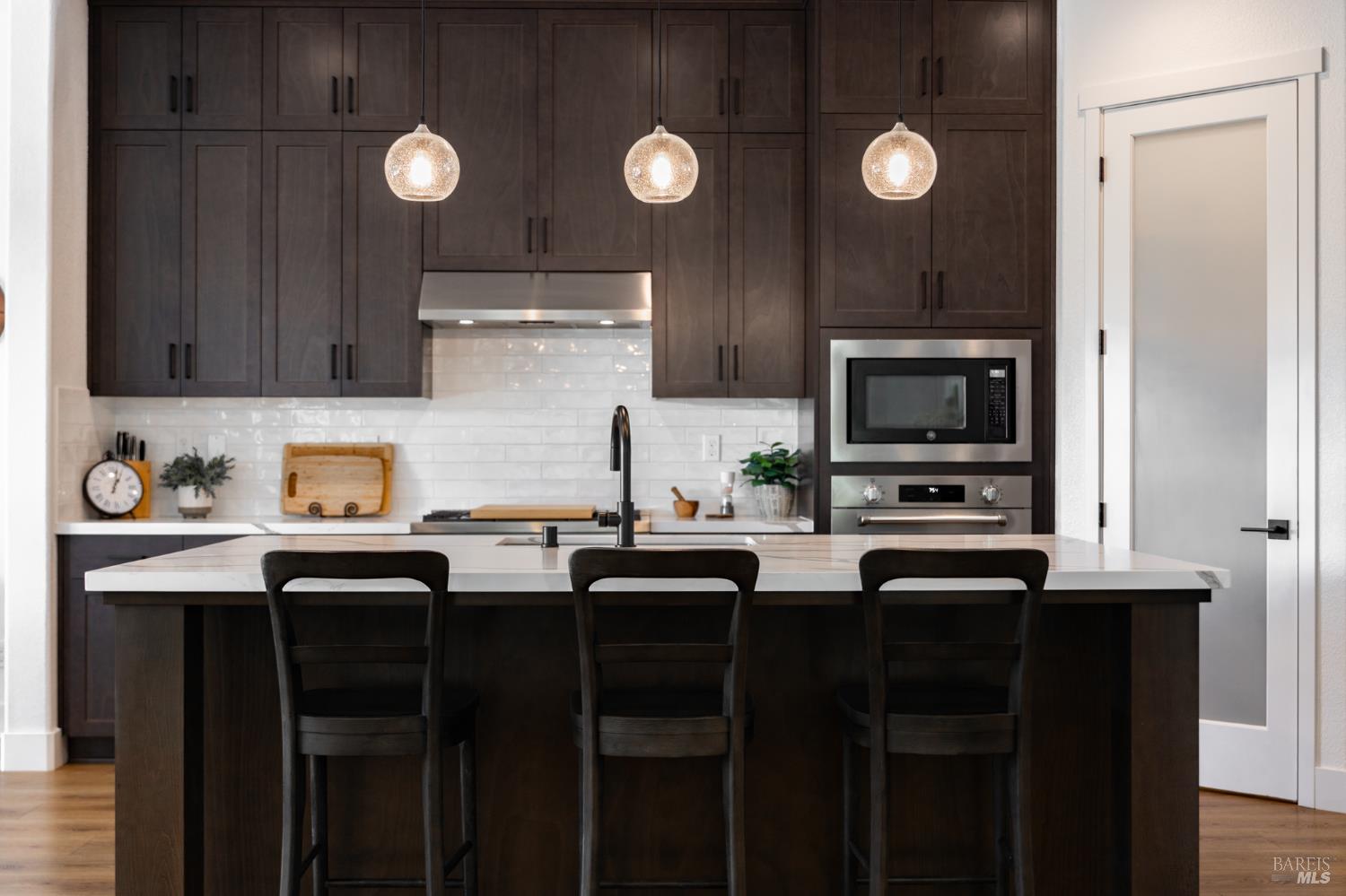 2415 Waterside Drive