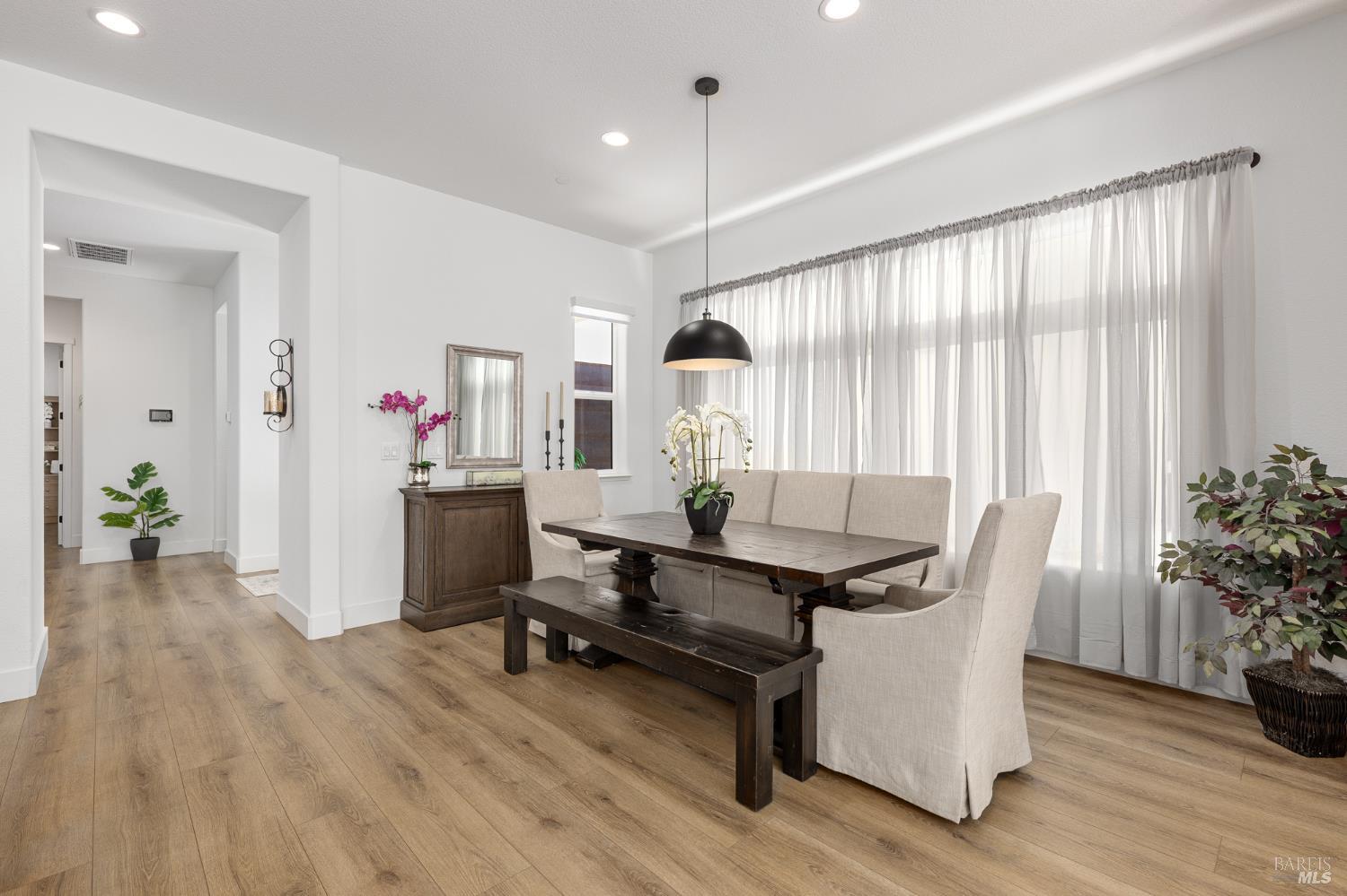 2415 Waterside Drive