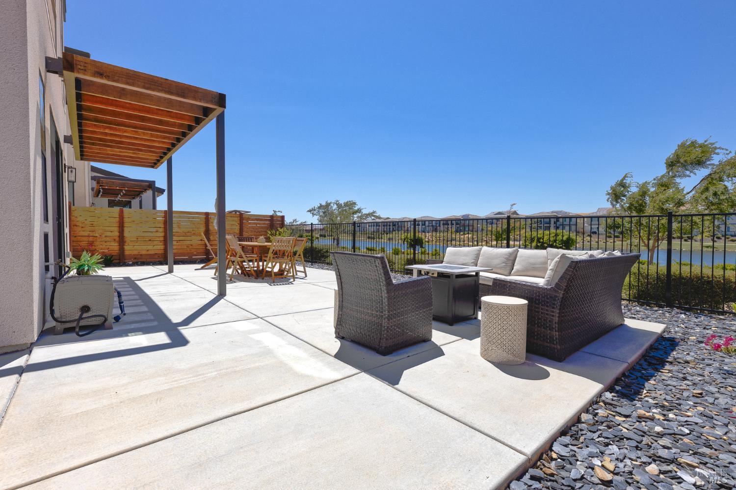 2415 Waterside Drive