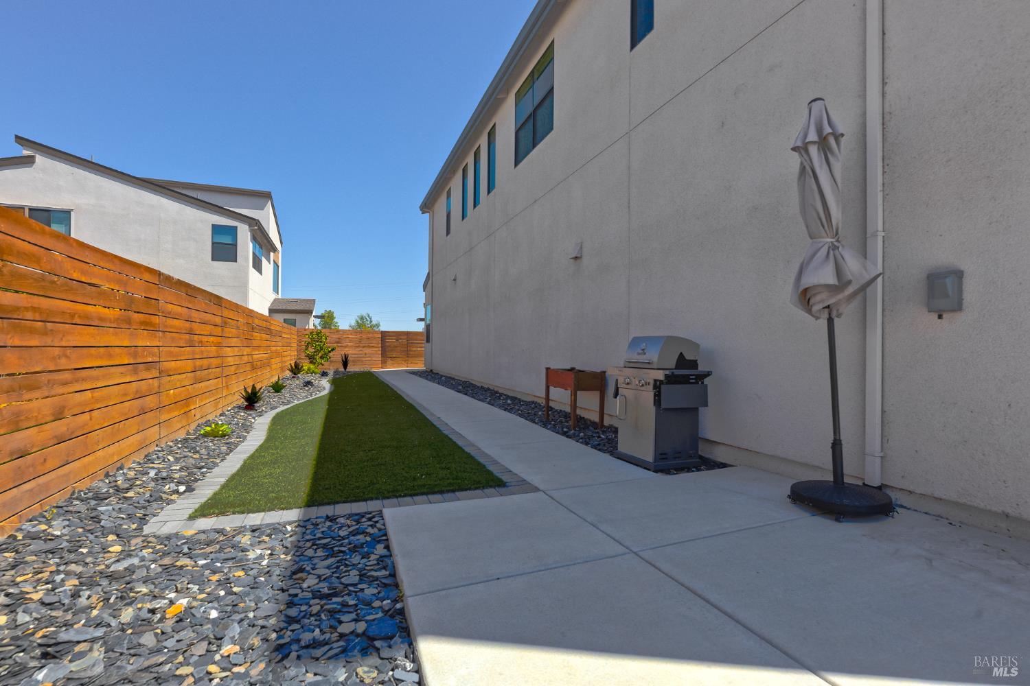 2415 Waterside Drive