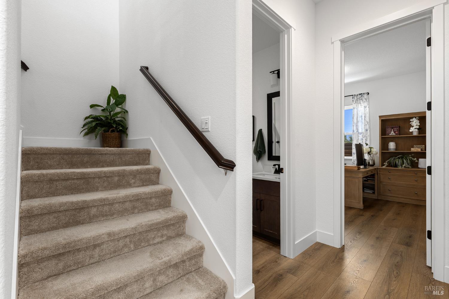 2415 Waterside Drive