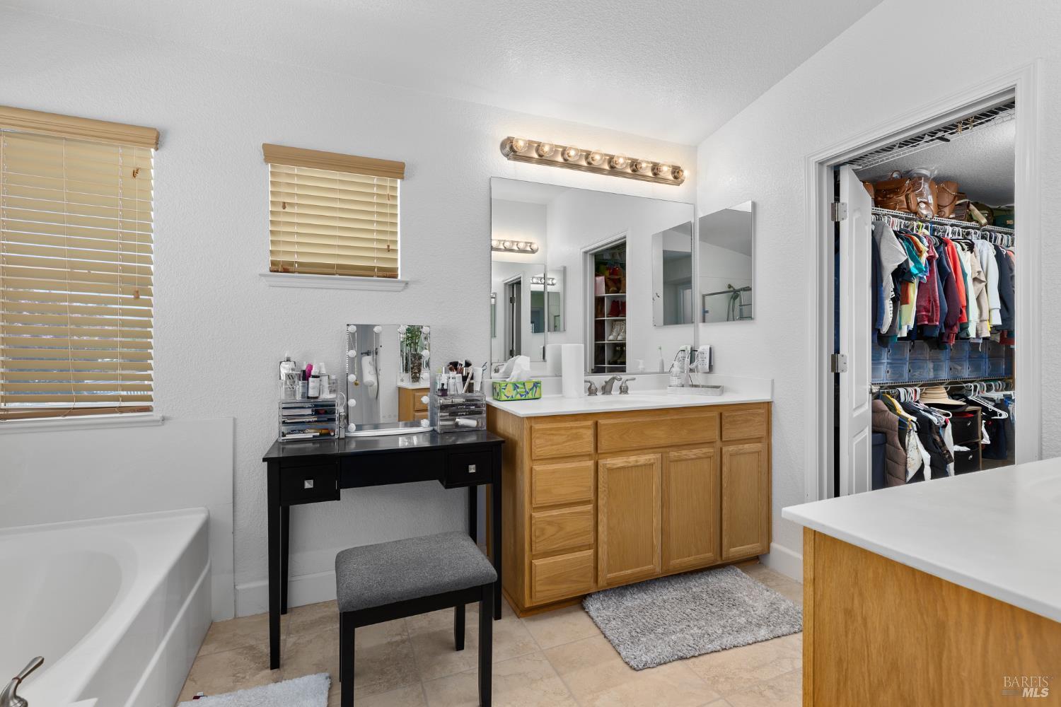 924 Monticello Court