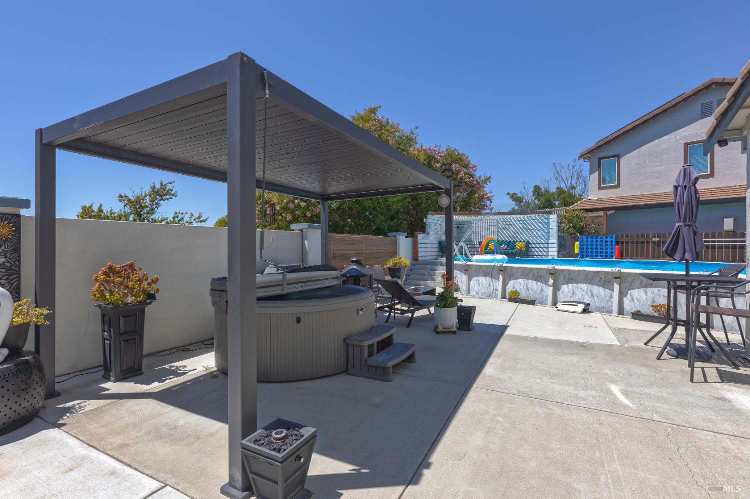 924 Monticello Court