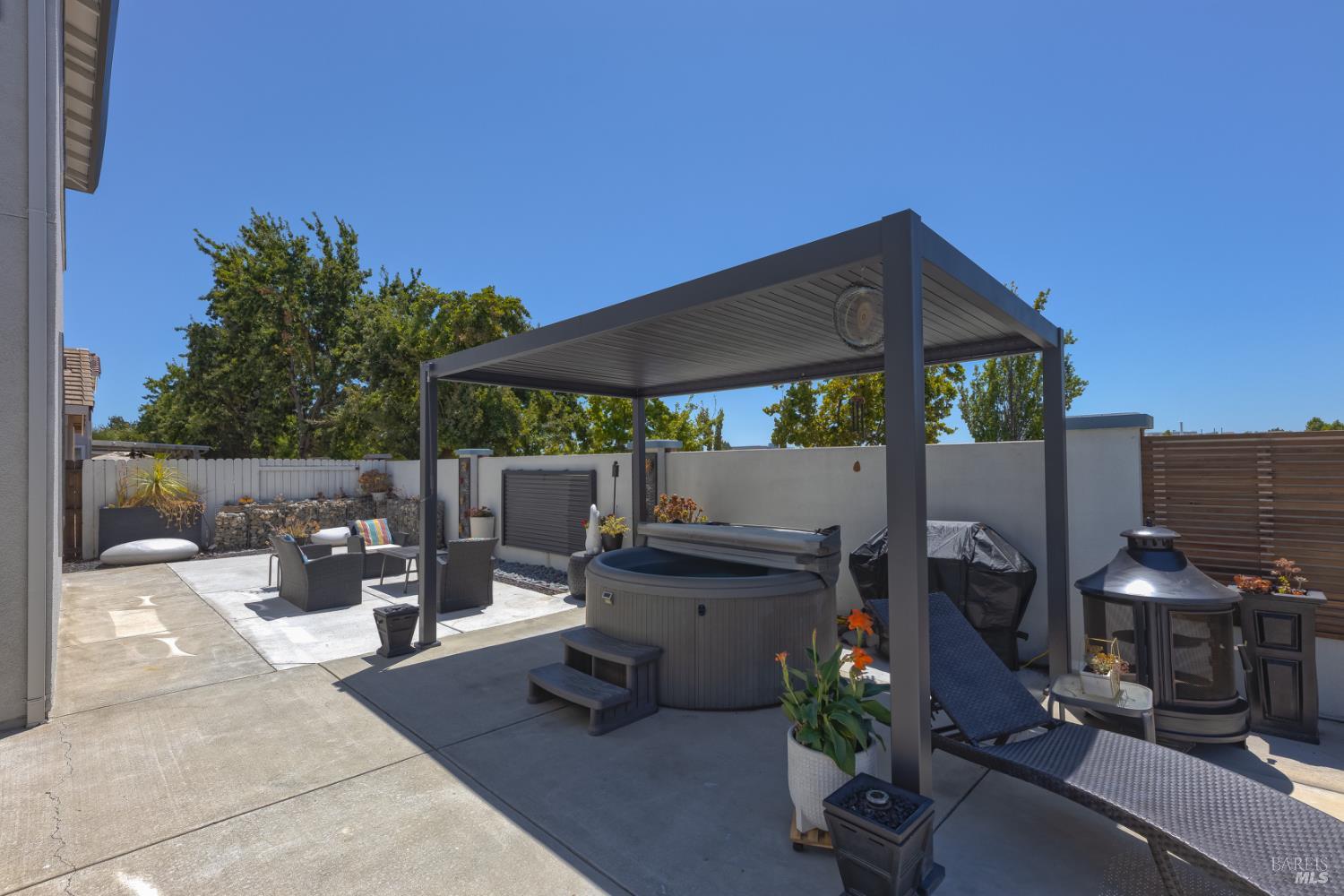 924 Monticello Court