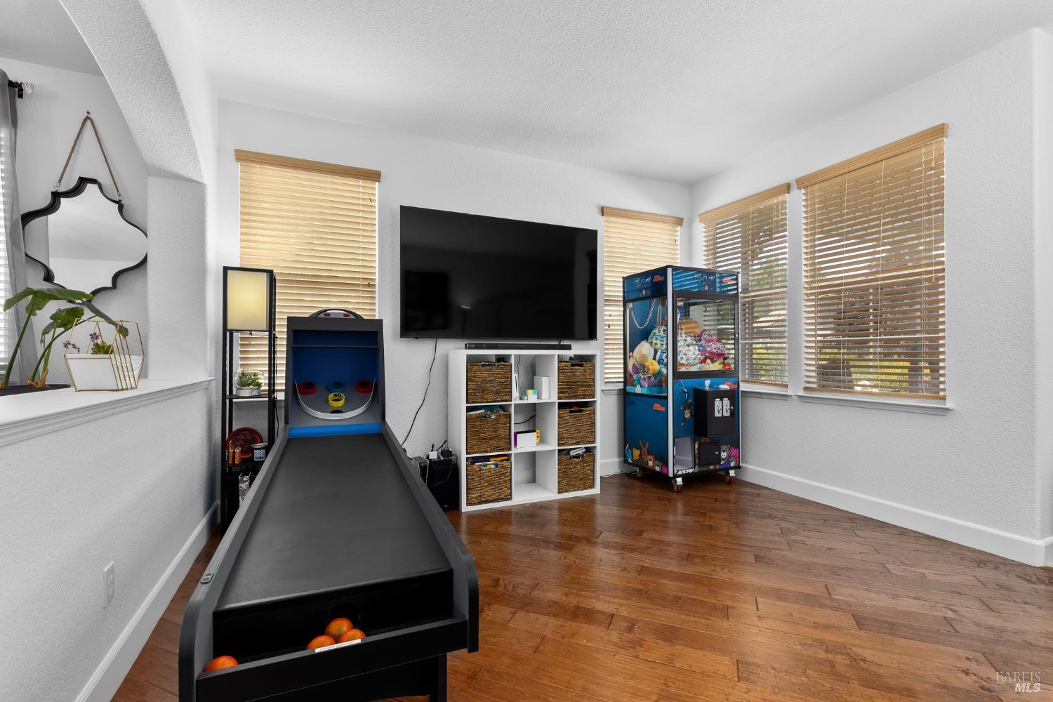 924 Monticello Court