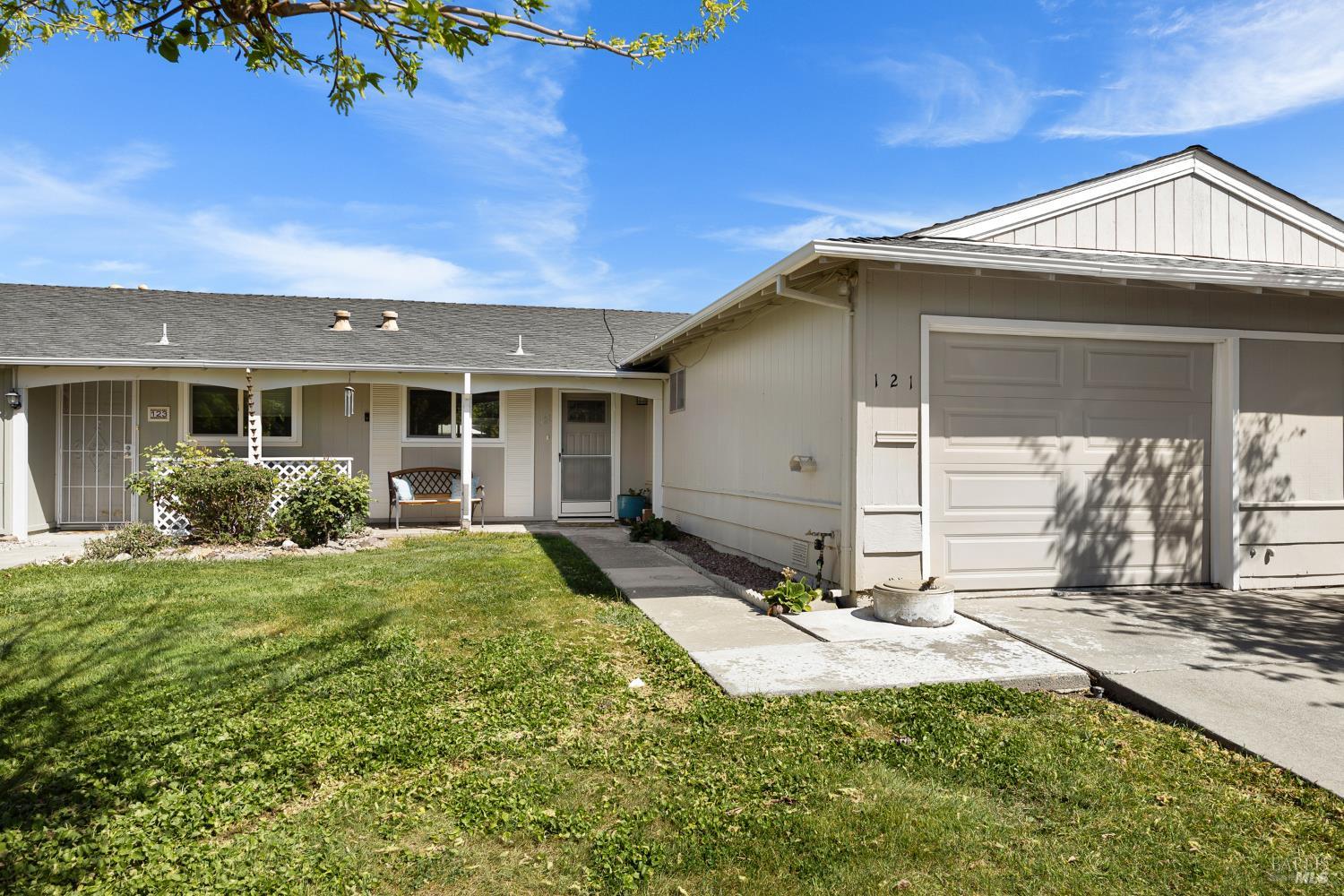 121 Sequoia Drive