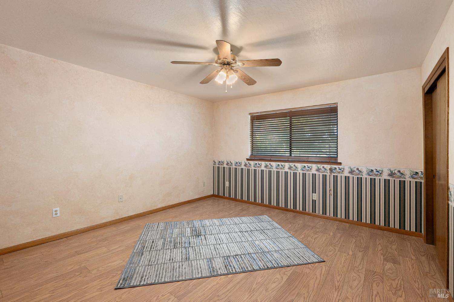 4445 Peaceful Glen Road