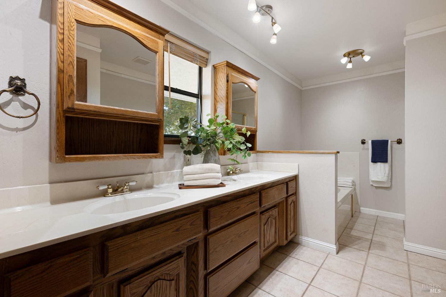 4445 Peaceful Glen Road