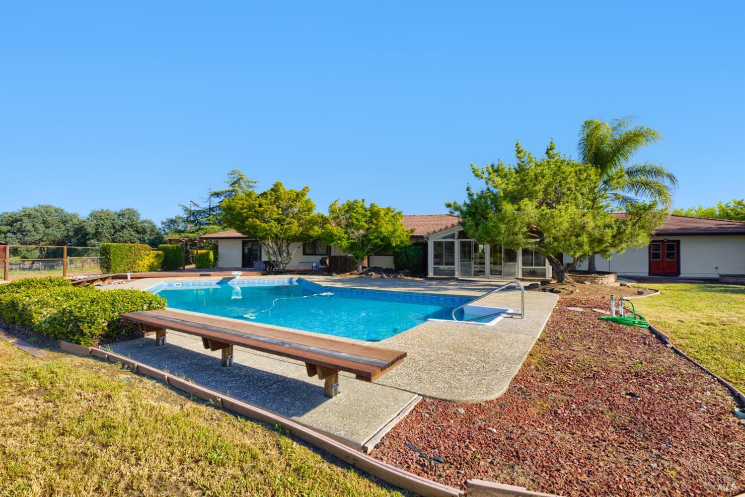 4445 Peaceful Glen Road