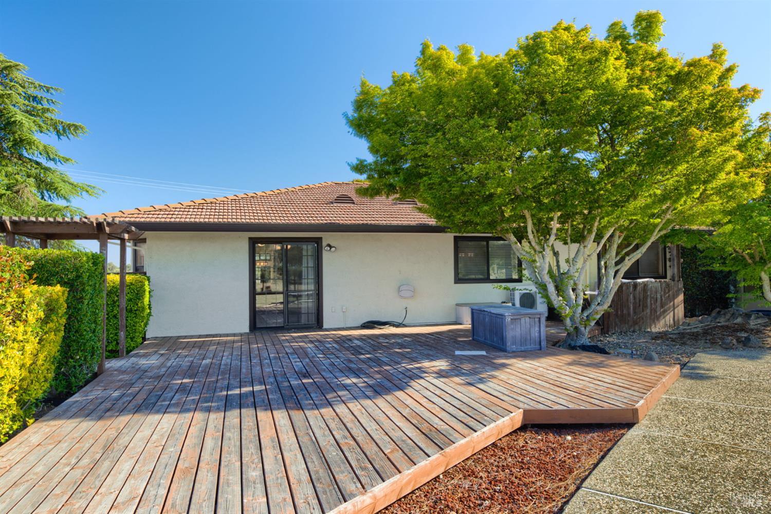 4445 Peaceful Glen Road