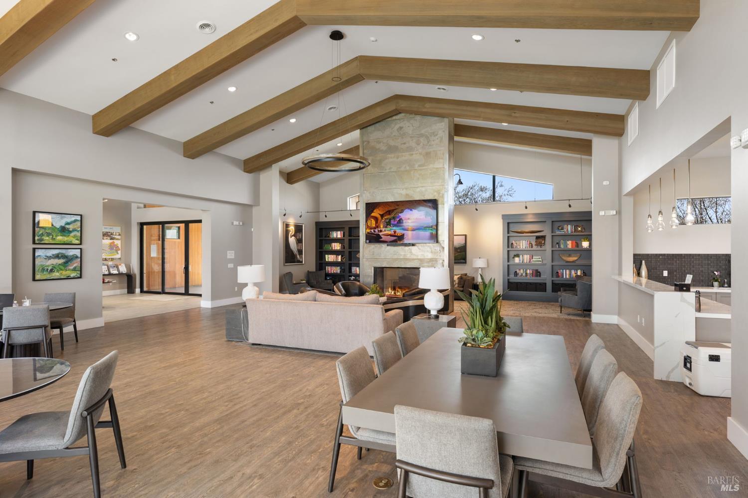 2471 Lake Club Drive