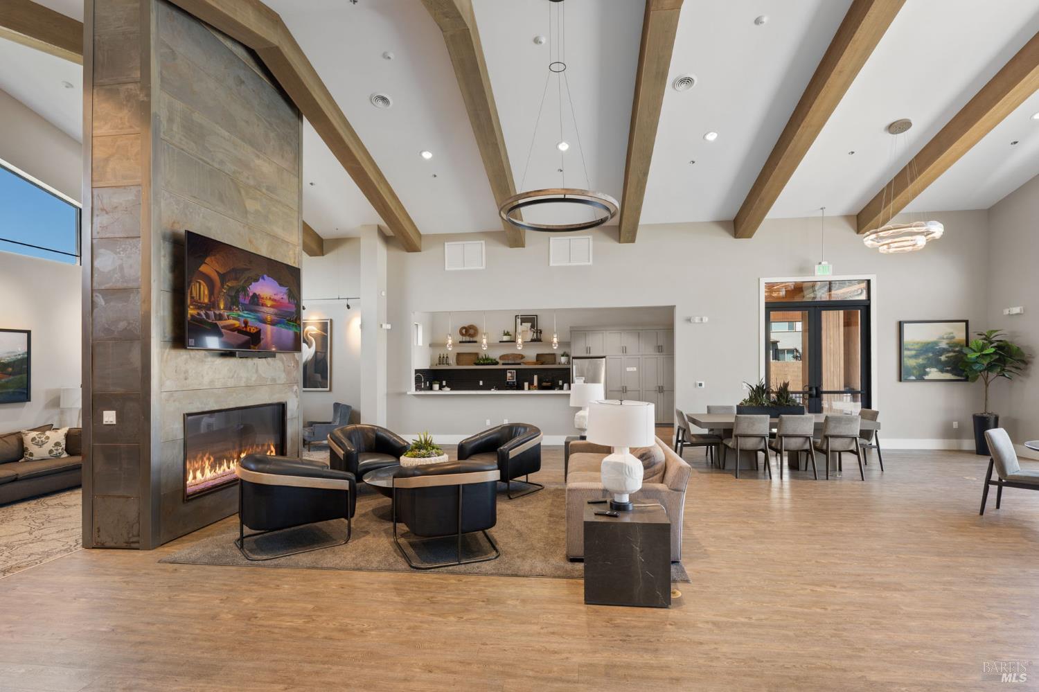 2471 Lake Club Drive