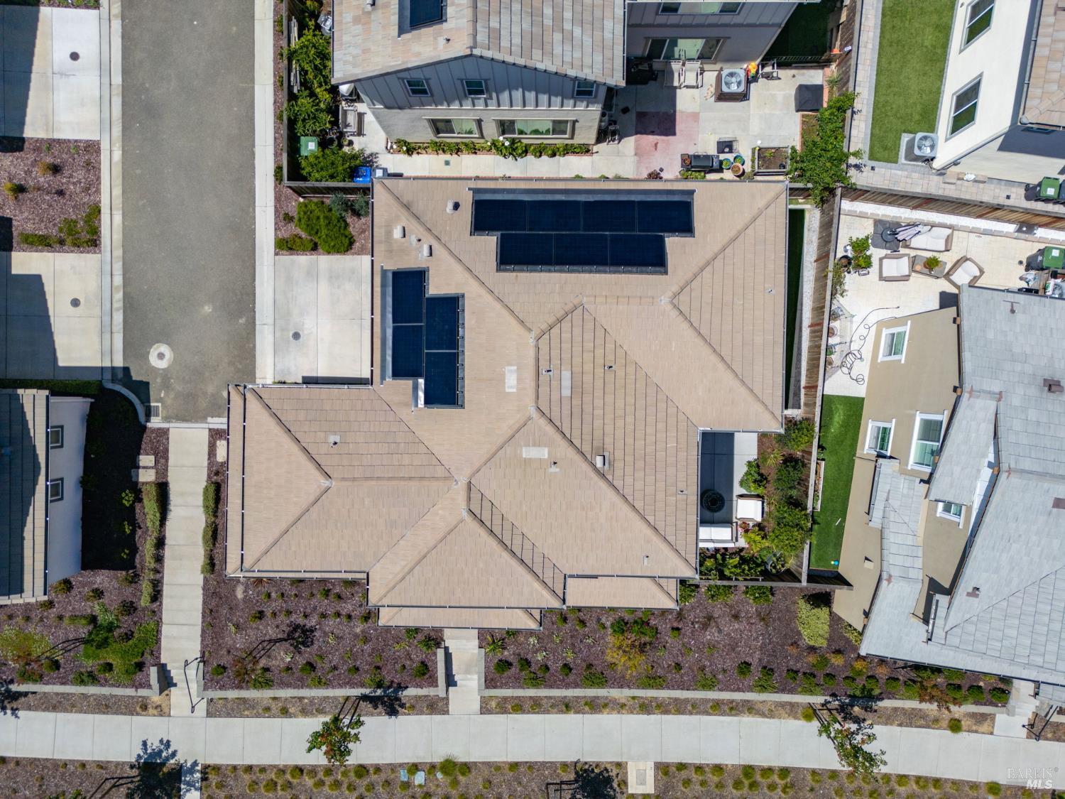 2471 Lake Club Drive