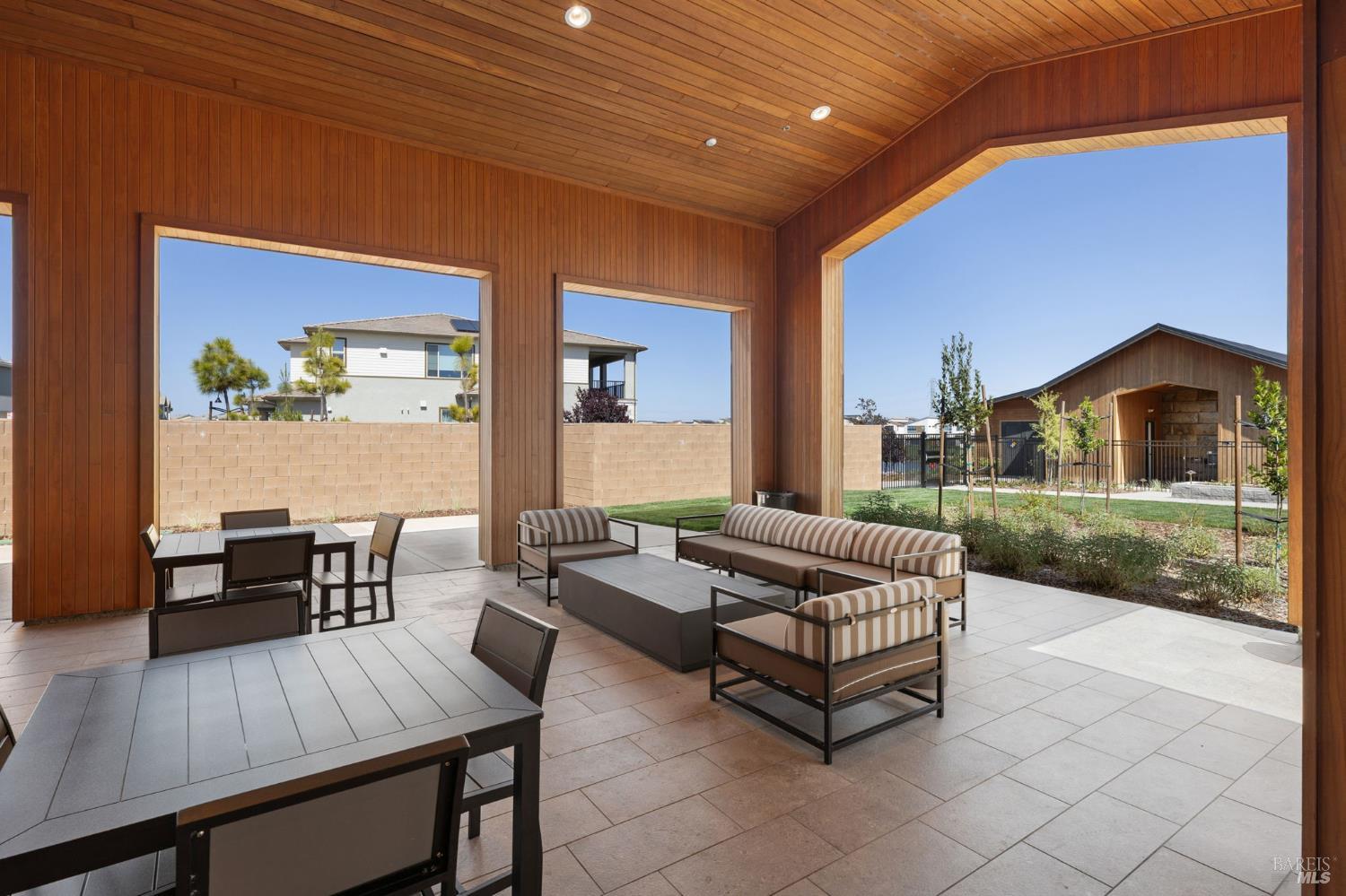 2471 Lake Club Drive