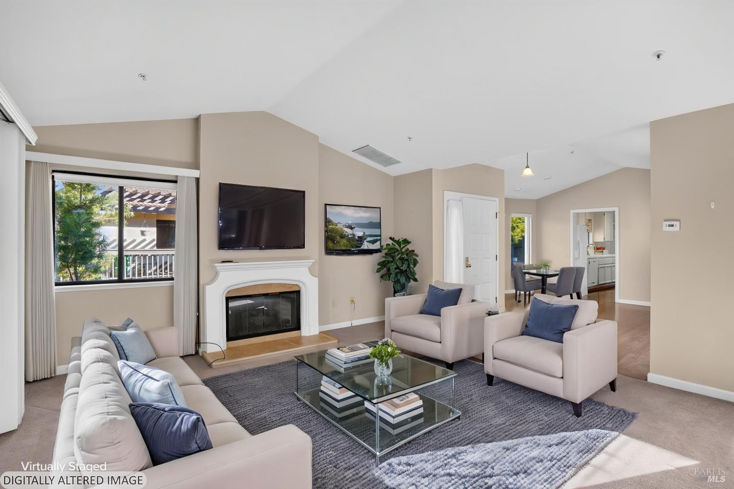48 Fountain Grove Circle