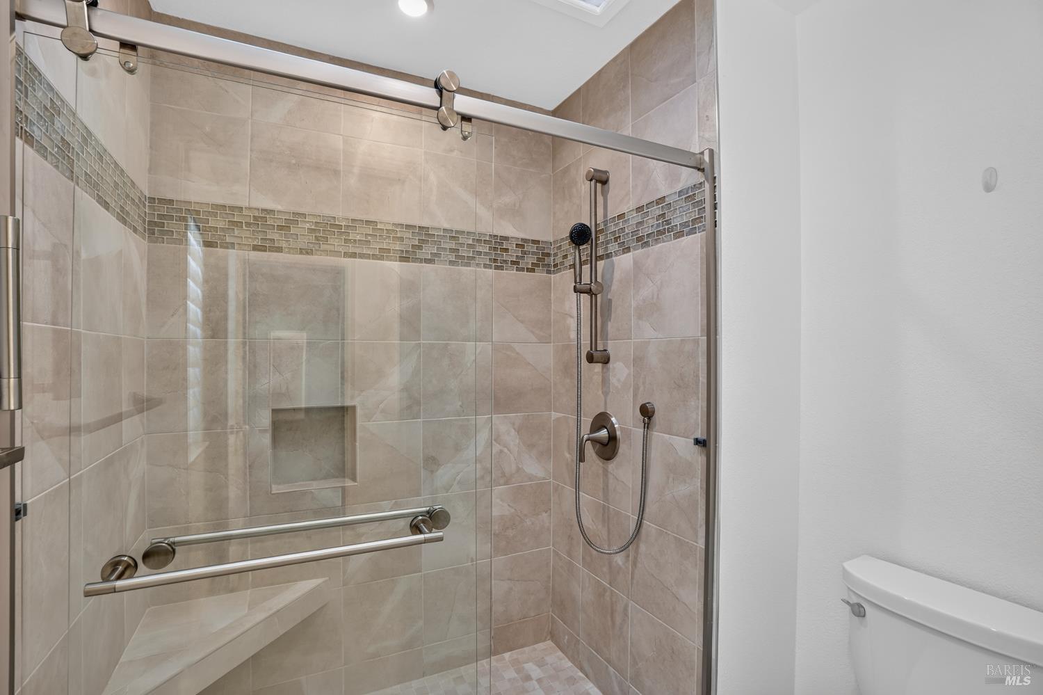 48 Fountain Grove Circle
