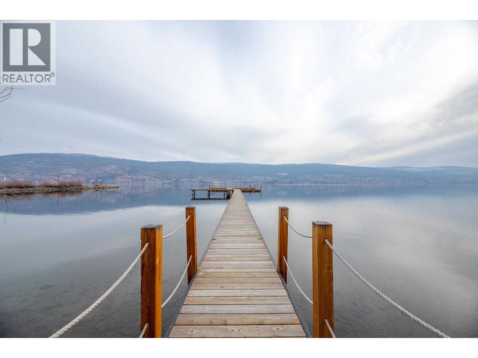 13011 LAKESHORE Drive Unit# 352