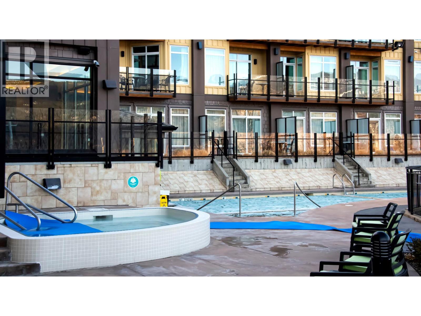 12811 LAKESHORE Drive Unit# 518