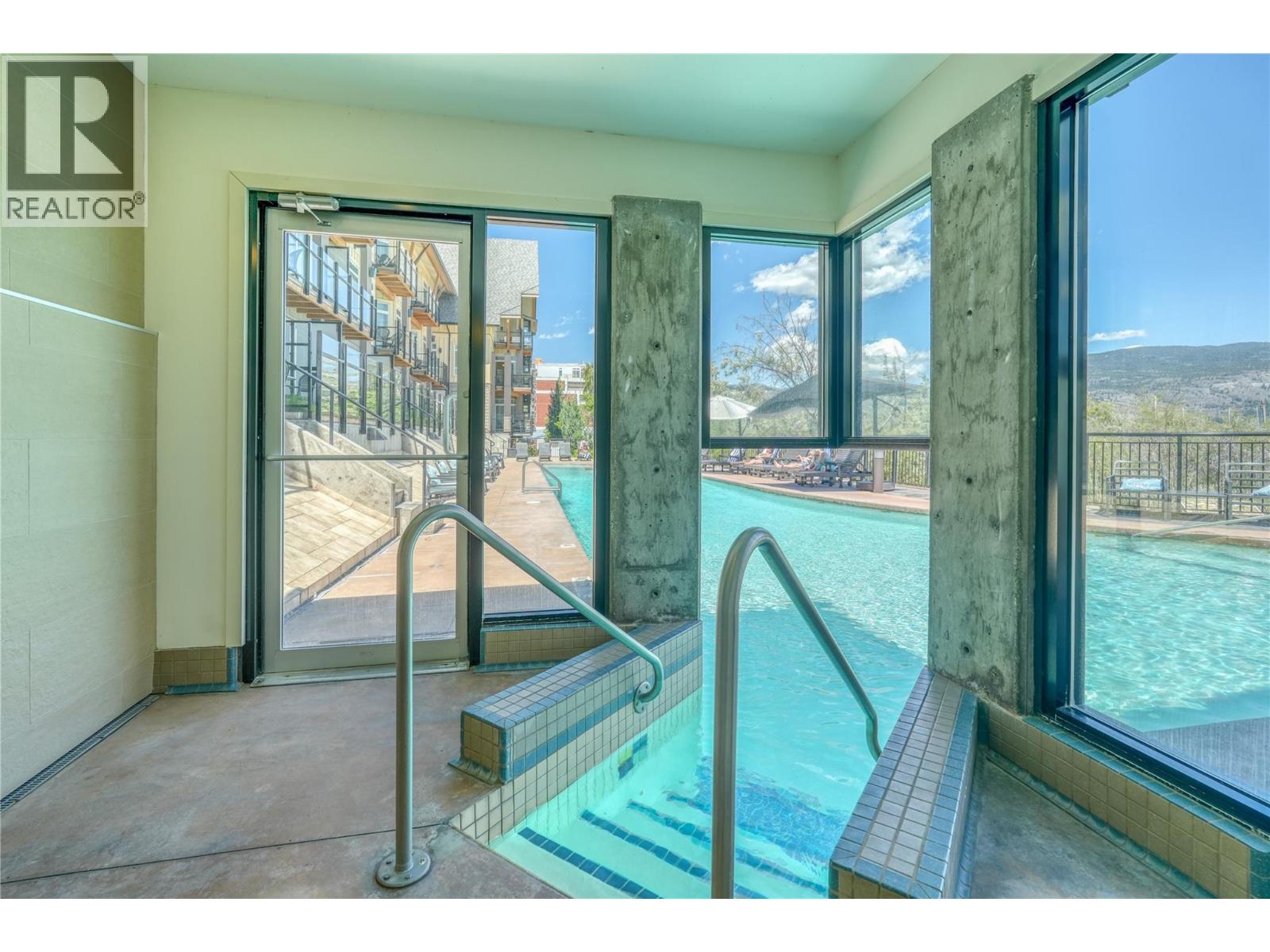 13011 Lakeshore Drive S Unit# 370