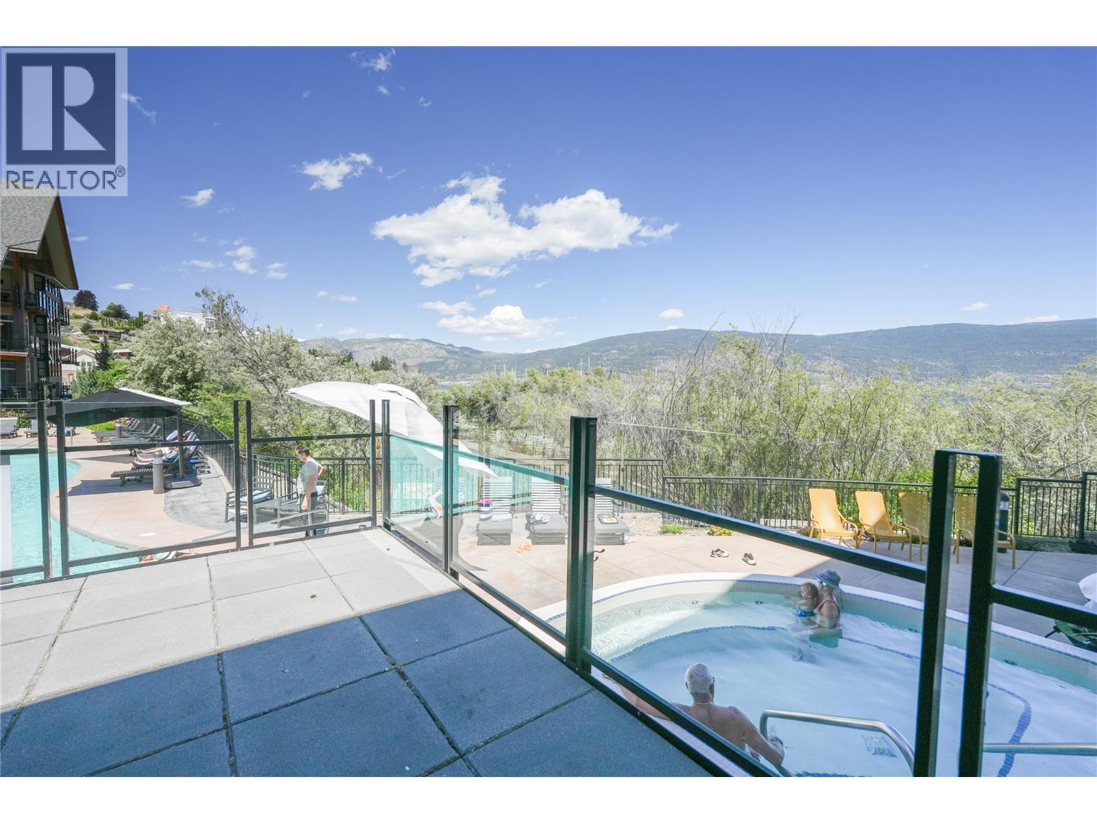 13011 Lakeshore Drive S Unit# 370