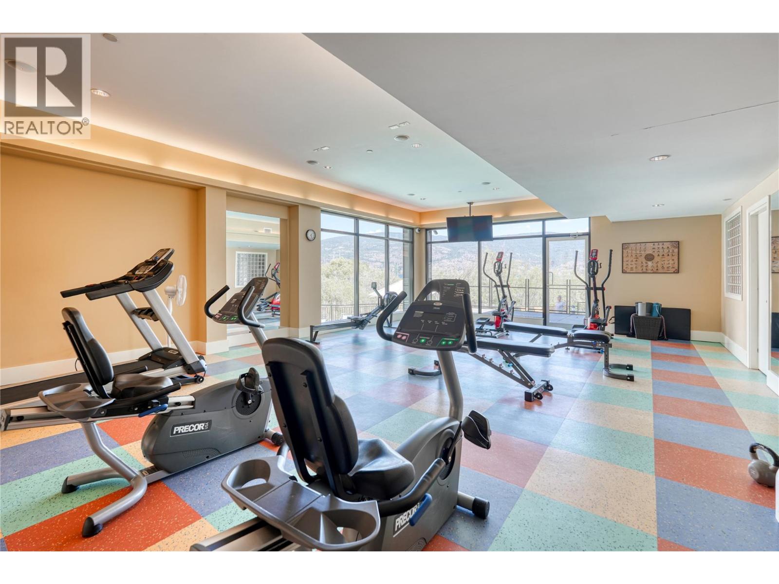 13011 Lakeshore Drive S Unit# 370