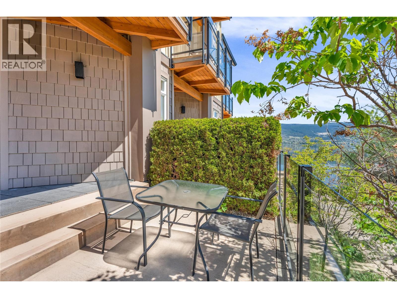 12811 Lakeshore Drive S Unit# 410/411