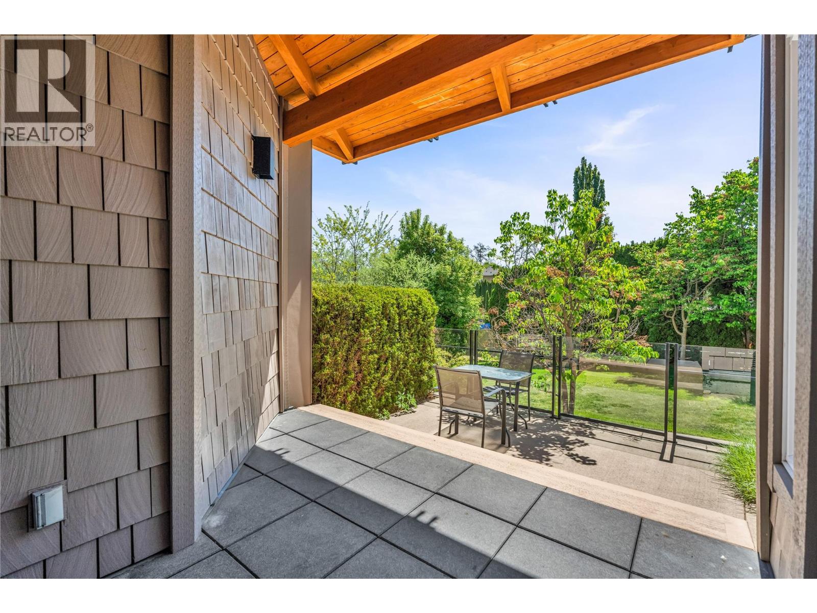 12811 Lakeshore Drive S Unit# 410/411