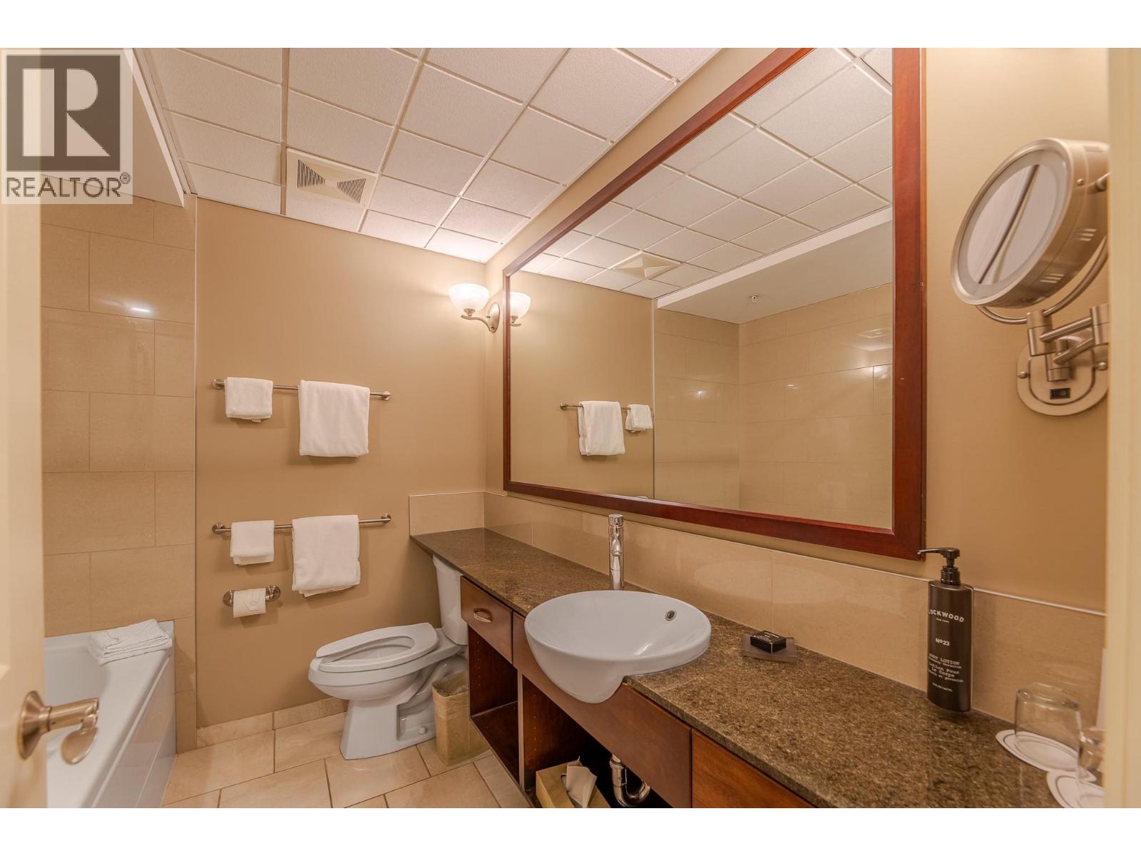 13011 Lakeshore Drive S Unit# 118
