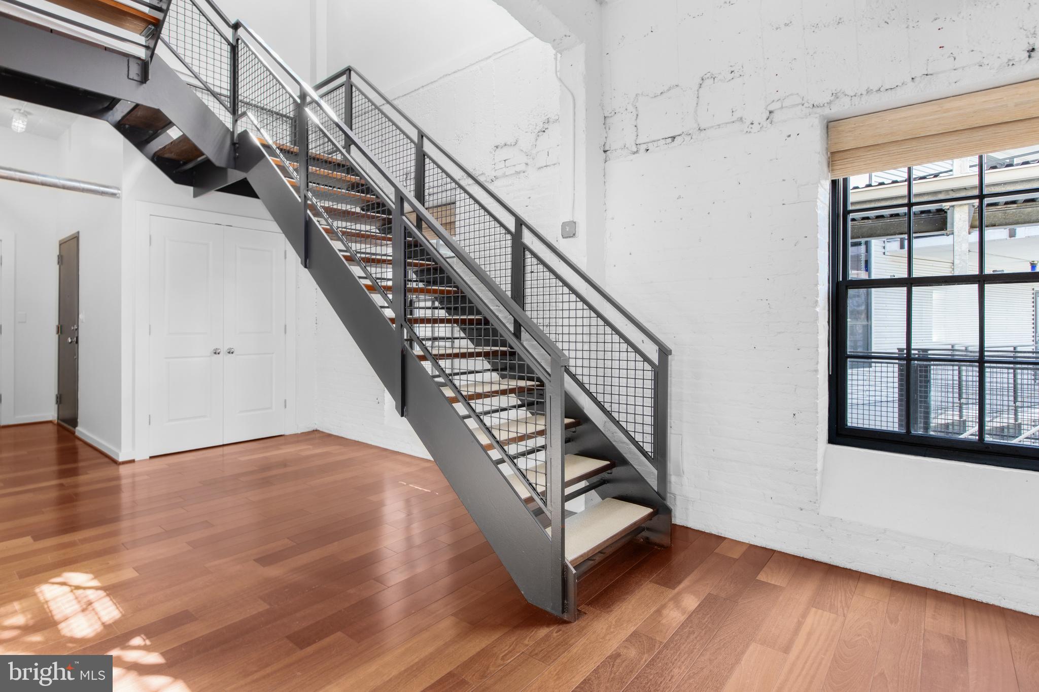 1220 BANK STREET Unit: 403