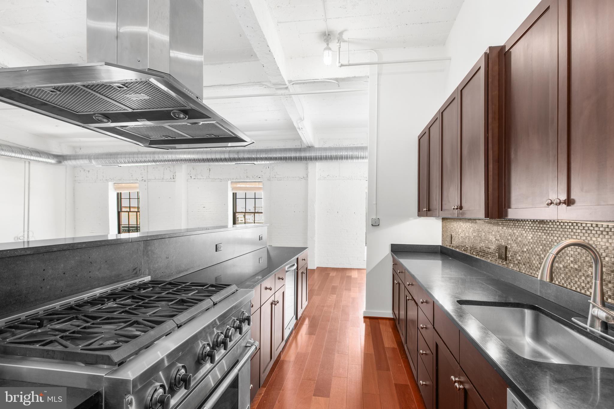 1220 BANK STREET Unit: 403