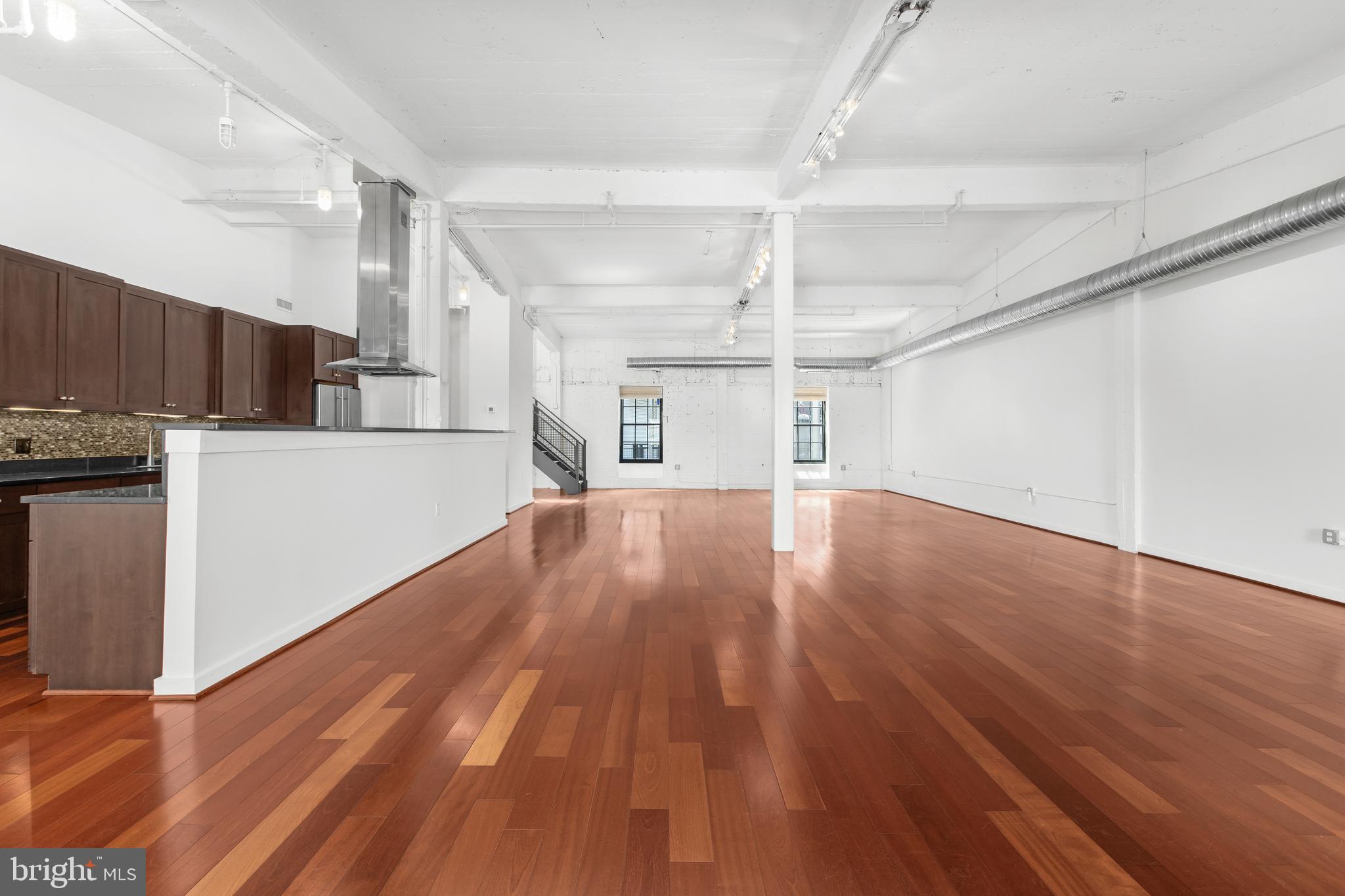 1220 BANK STREET Unit: 403