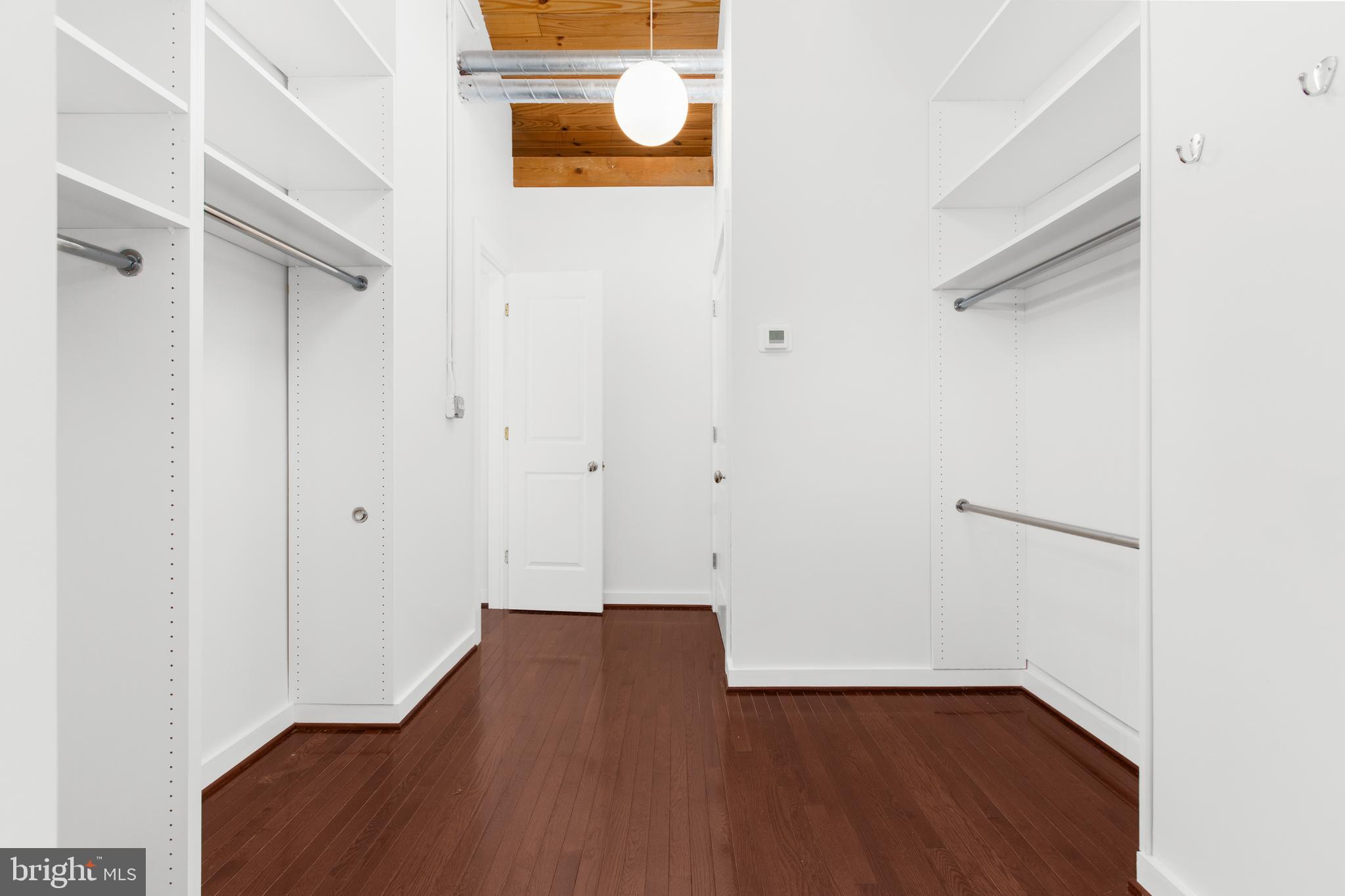 1220 BANK STREET Unit: 403