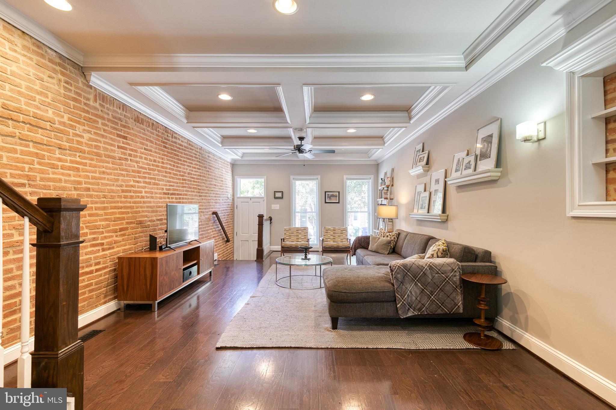 1337 S Charles STREET