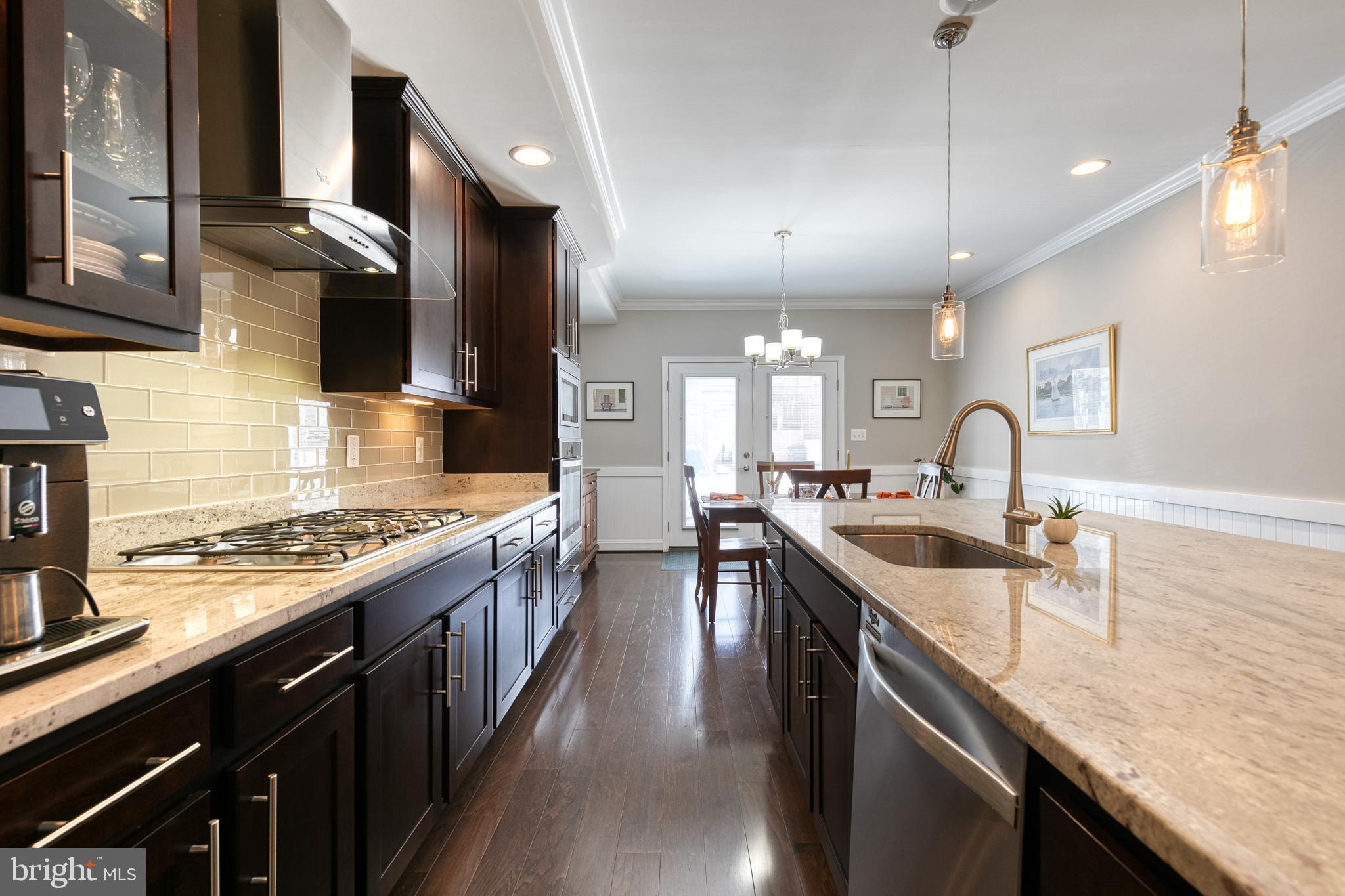 1337 S Charles STREET