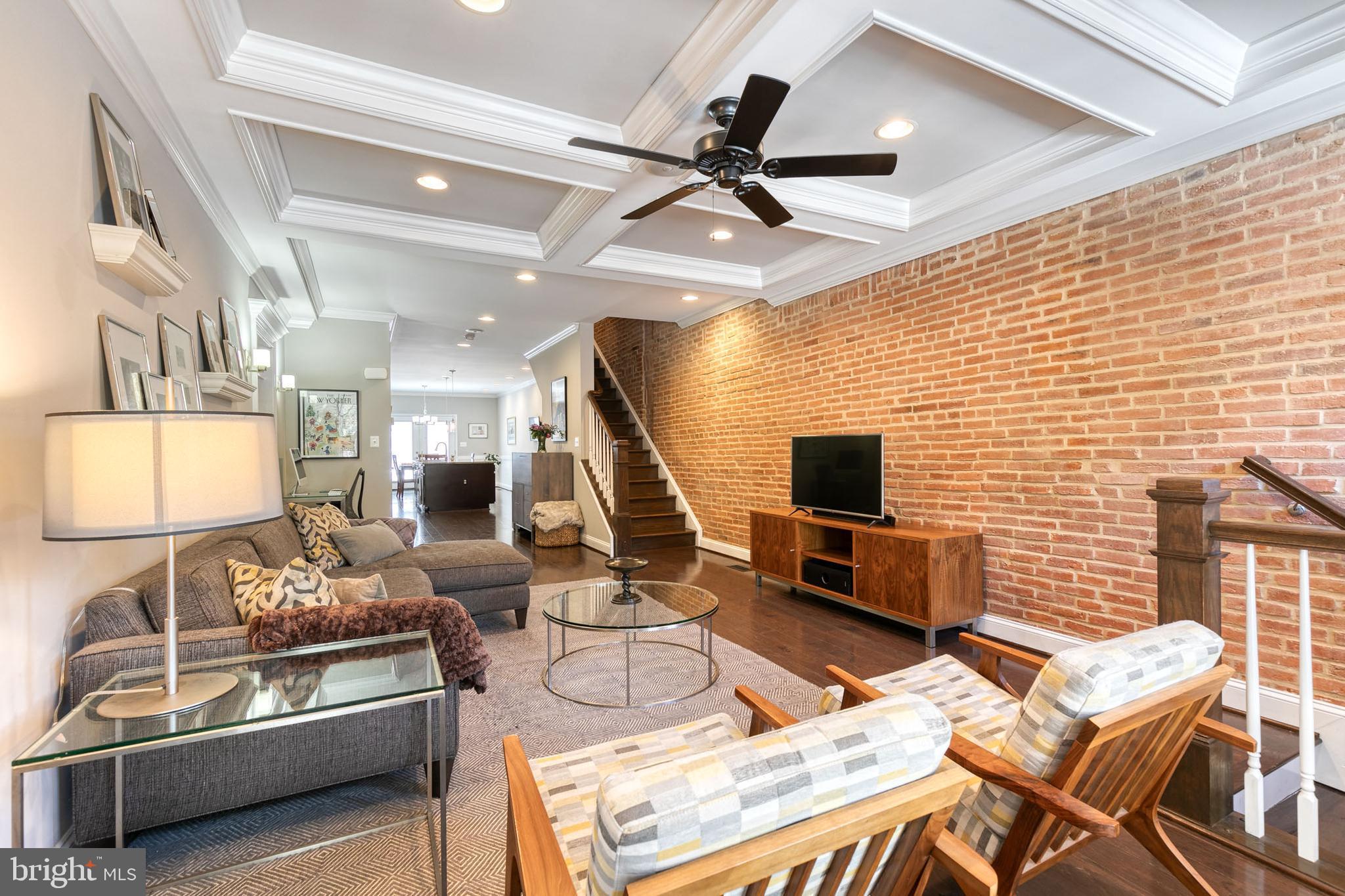 1337 S Charles STREET