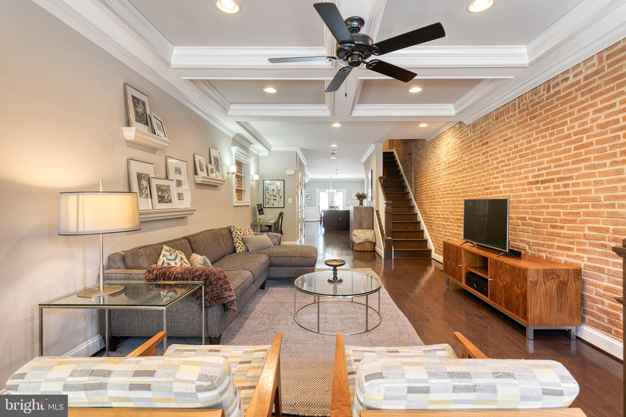 1337 S Charles STREET