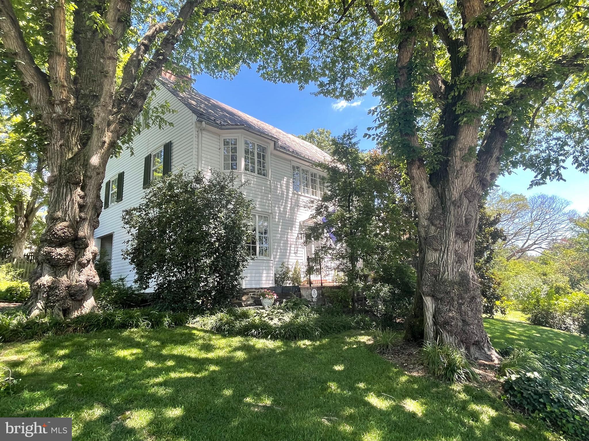 218 Tunbridge ROAD