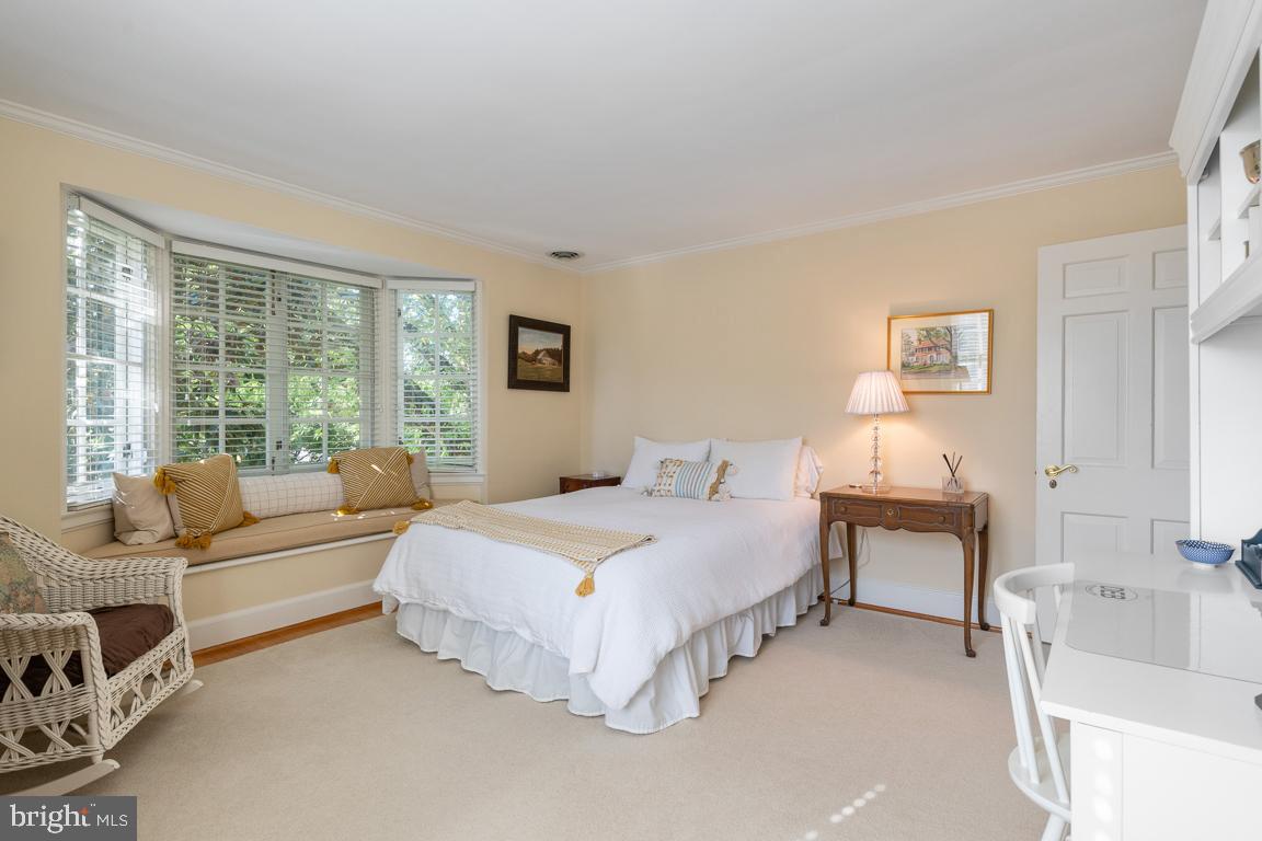 218 Tunbridge ROAD