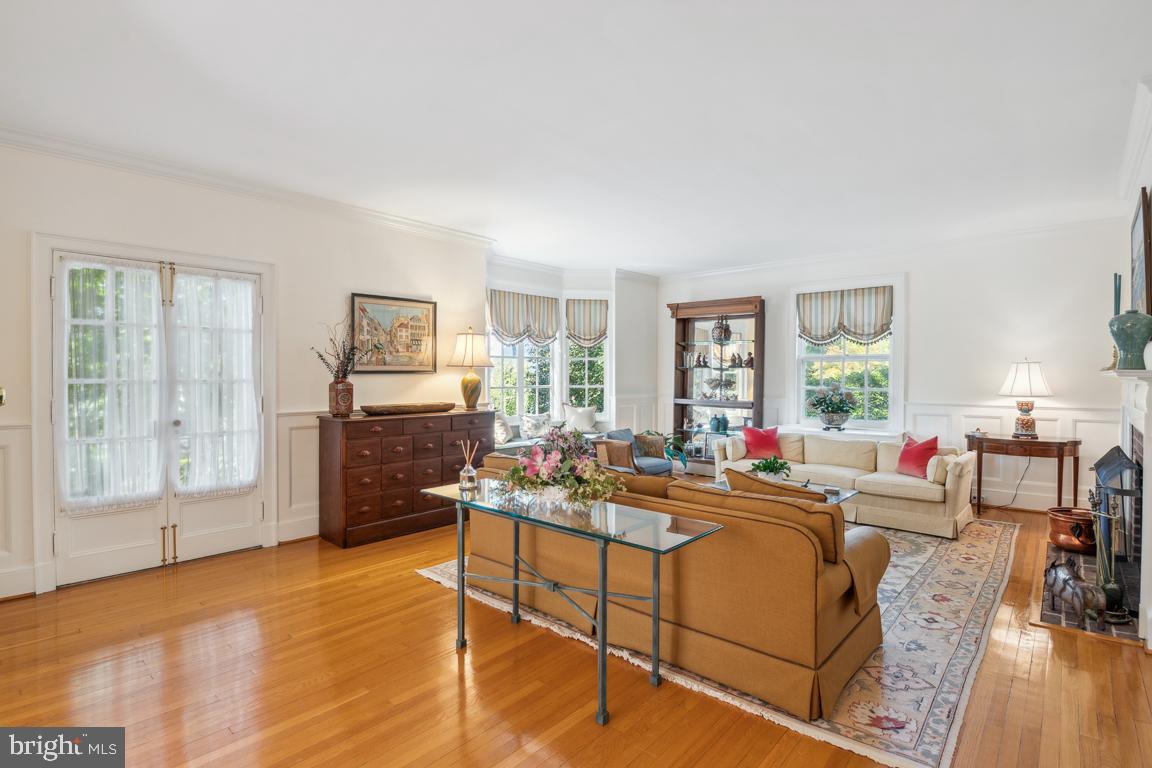 218 Tunbridge ROAD