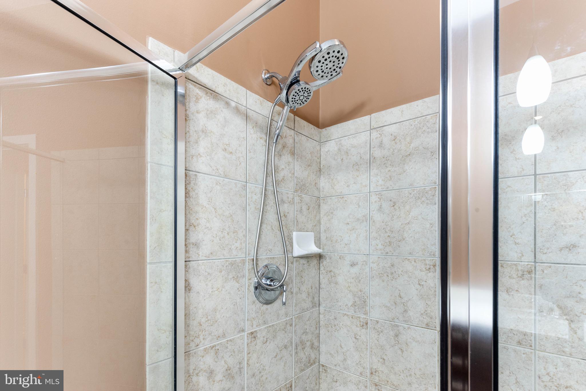 1209 Charles St N #114