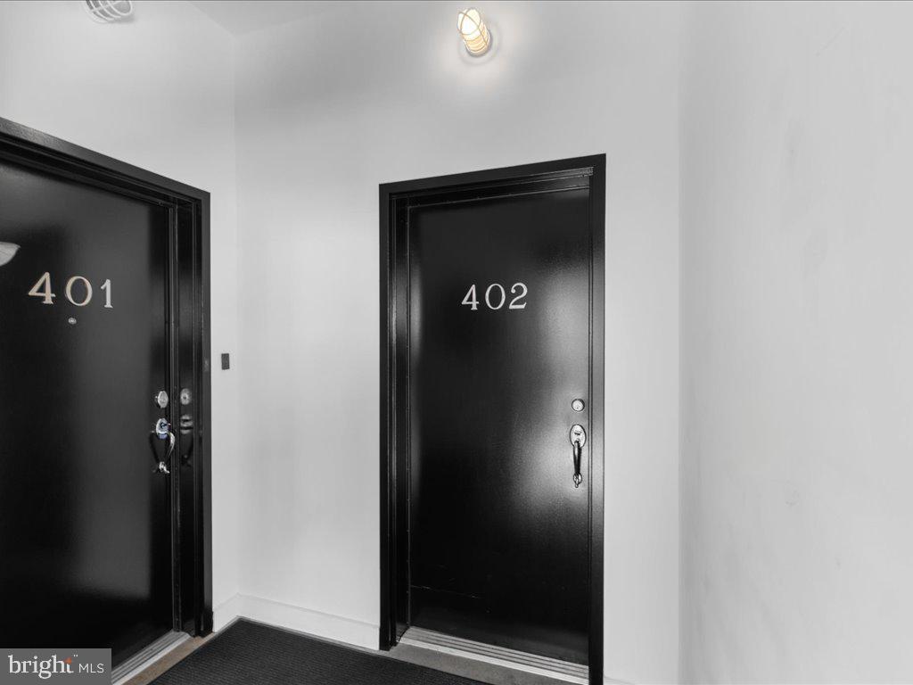1220 Bank Street Unit: 402