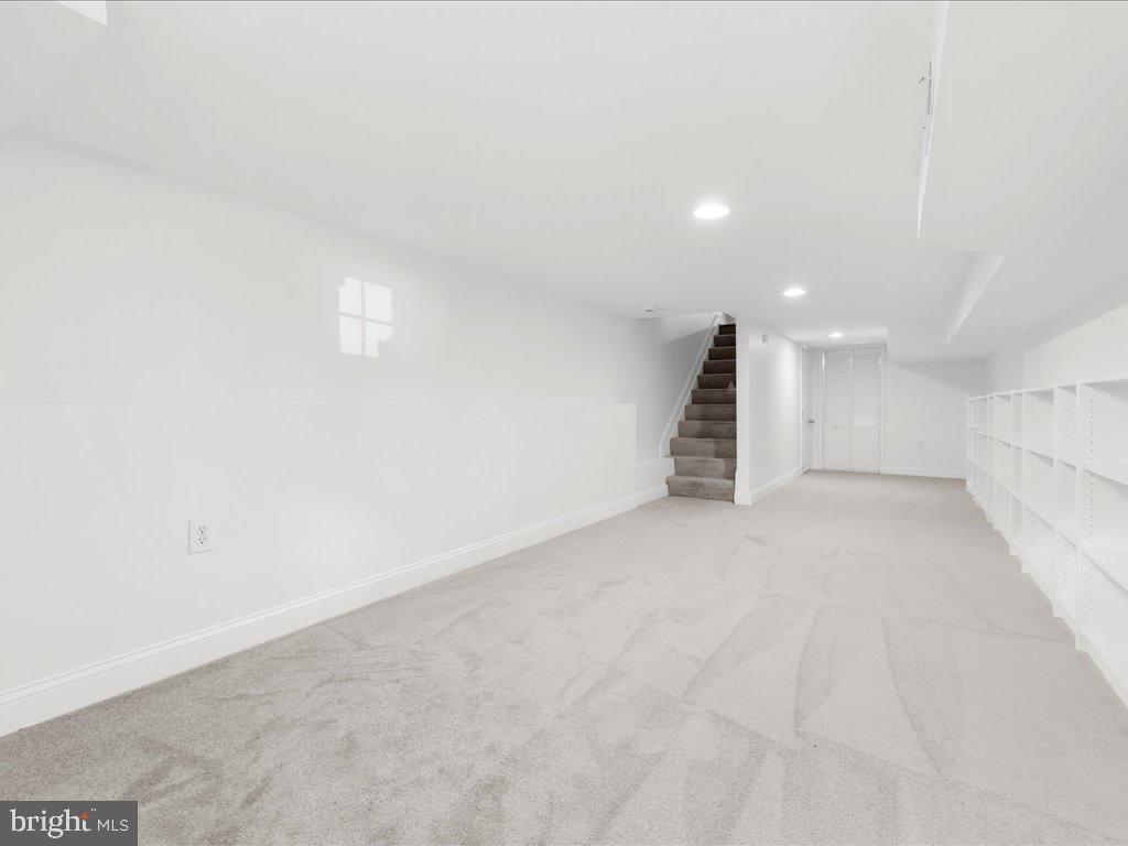 1809 Belt St