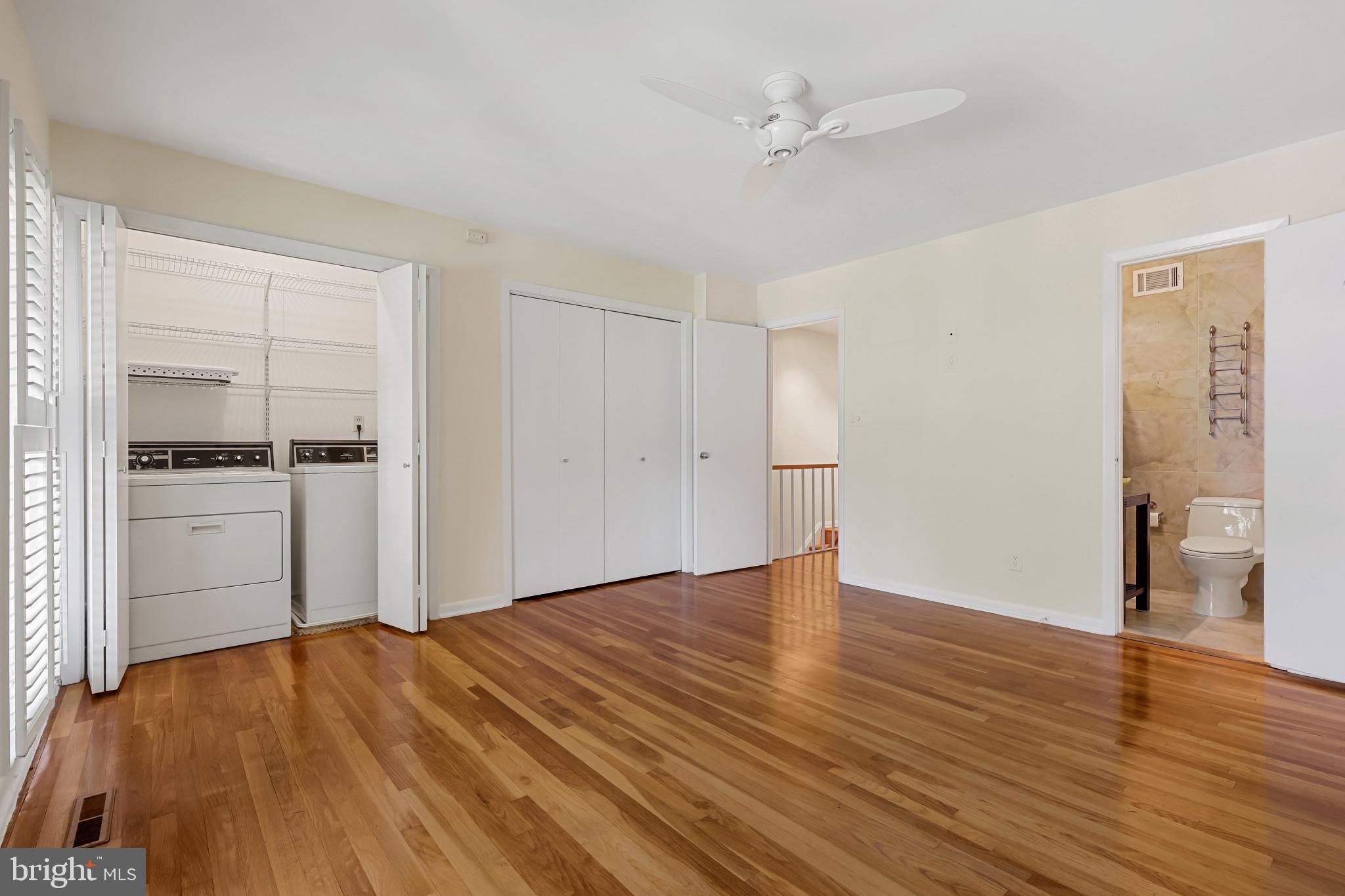 16 BOUTON GREEN CT