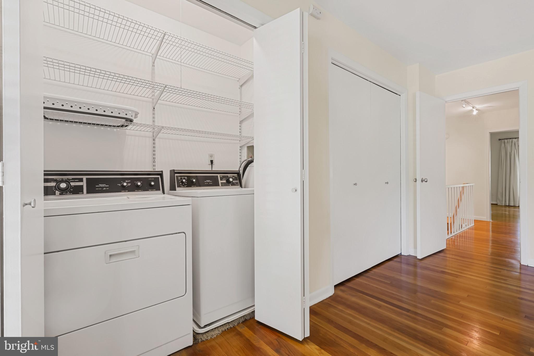 16 BOUTON GREEN CT